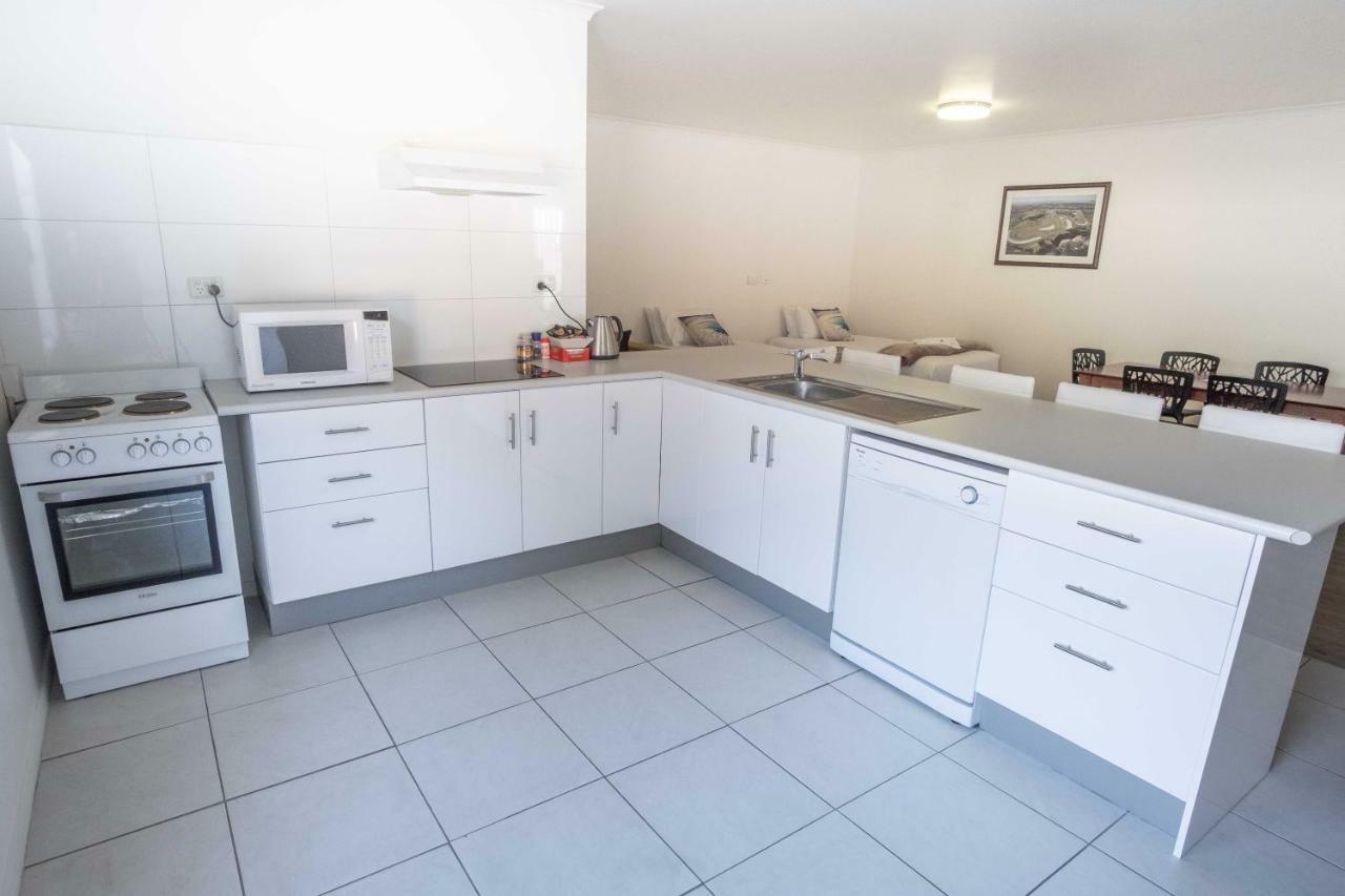 Phillip Island Off-Track Accommodation 卡尔斯 外观 照片