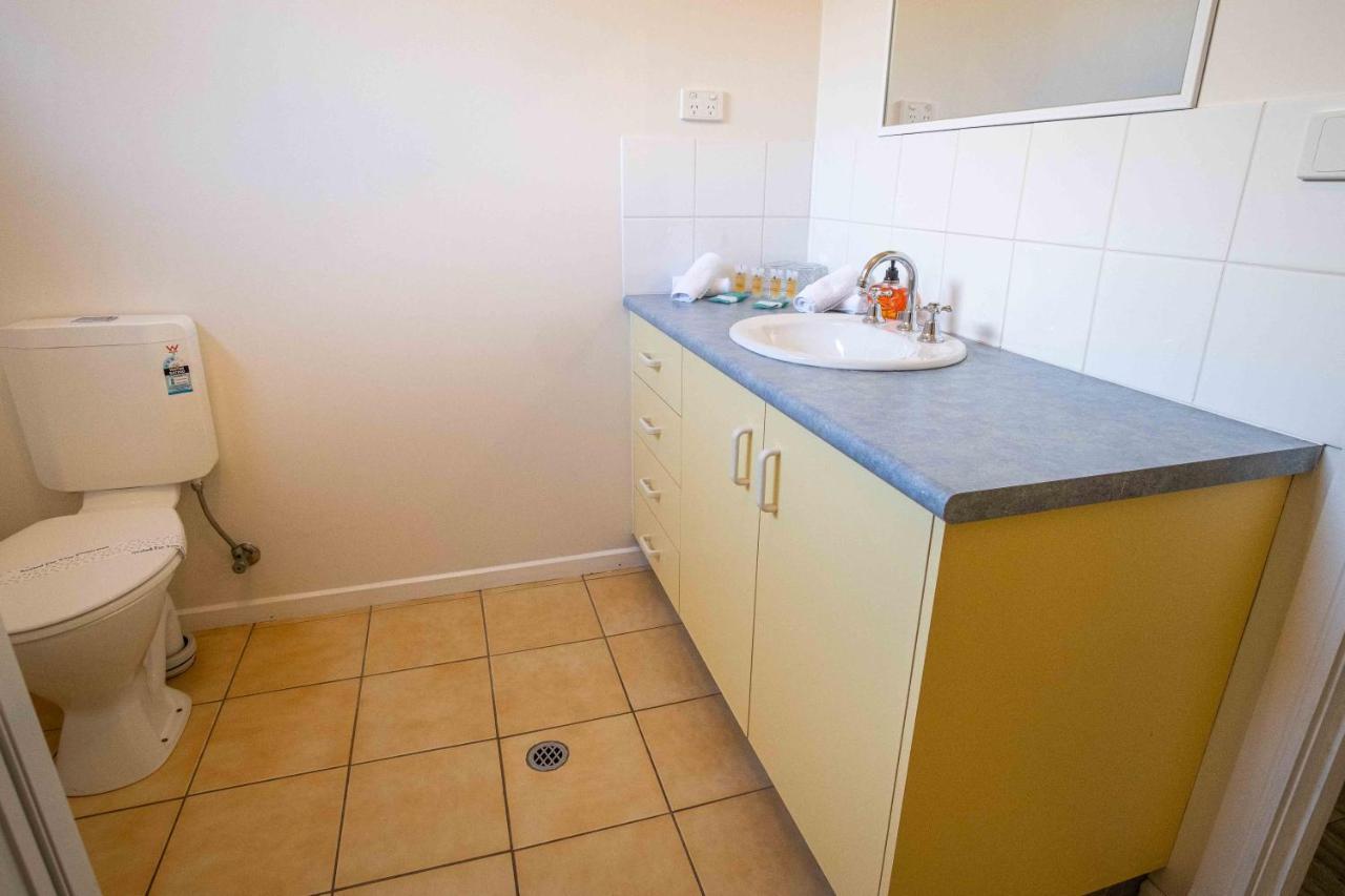 Phillip Island Off-Track Accommodation 卡尔斯 外观 照片